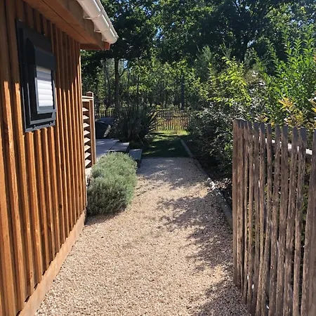 Dağ evi Chalet Vip Ostrea Village *