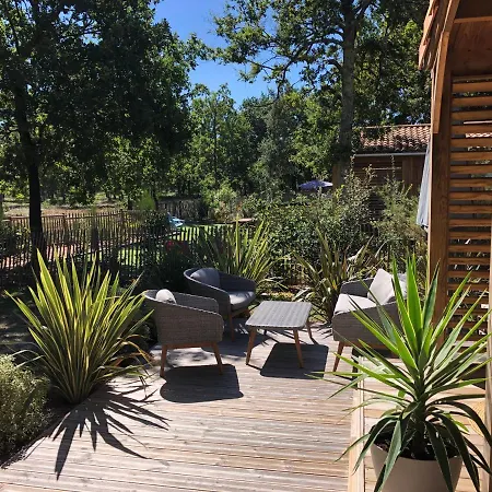 Chalet Vip Ostrea Village Dağ evi